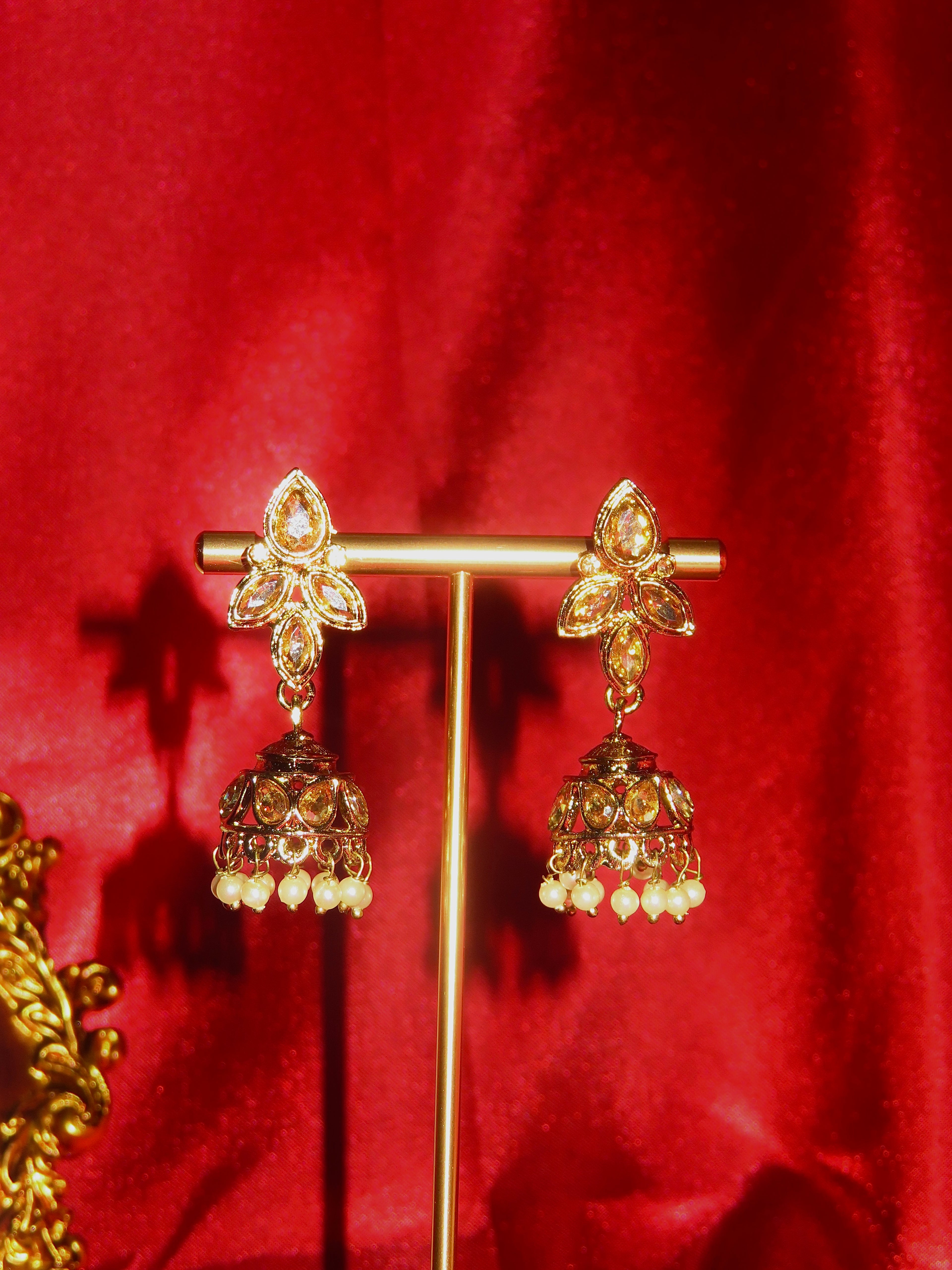 Sirius Earring - Kundan Jhumka