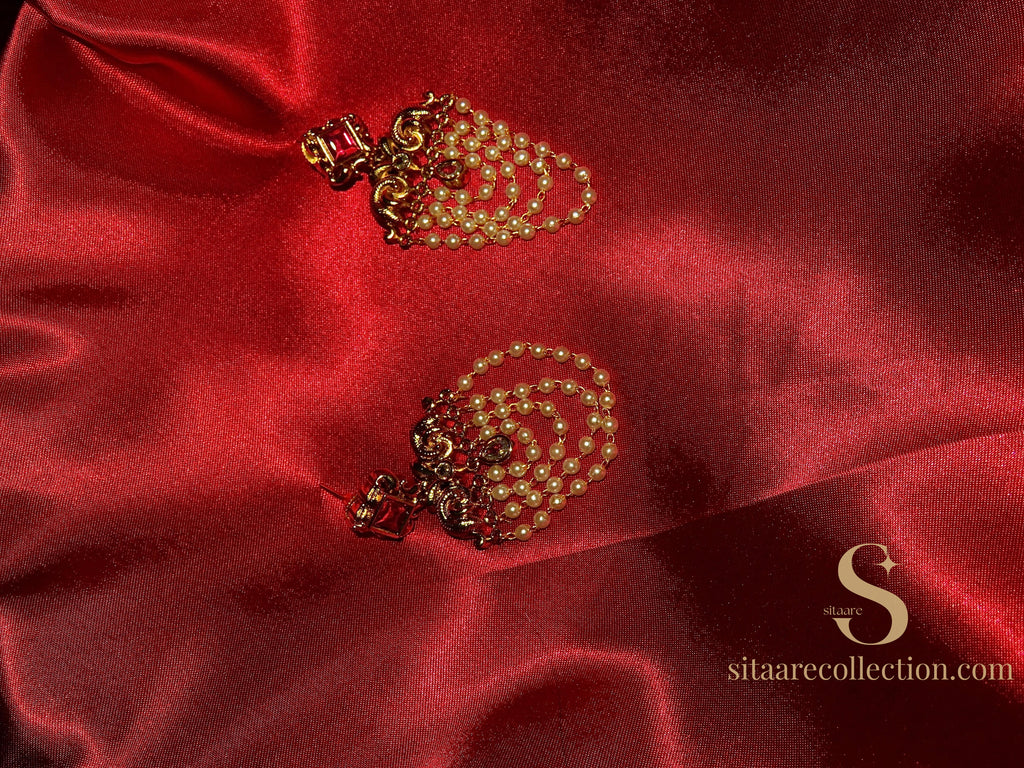 Ravina Pearl Earrings