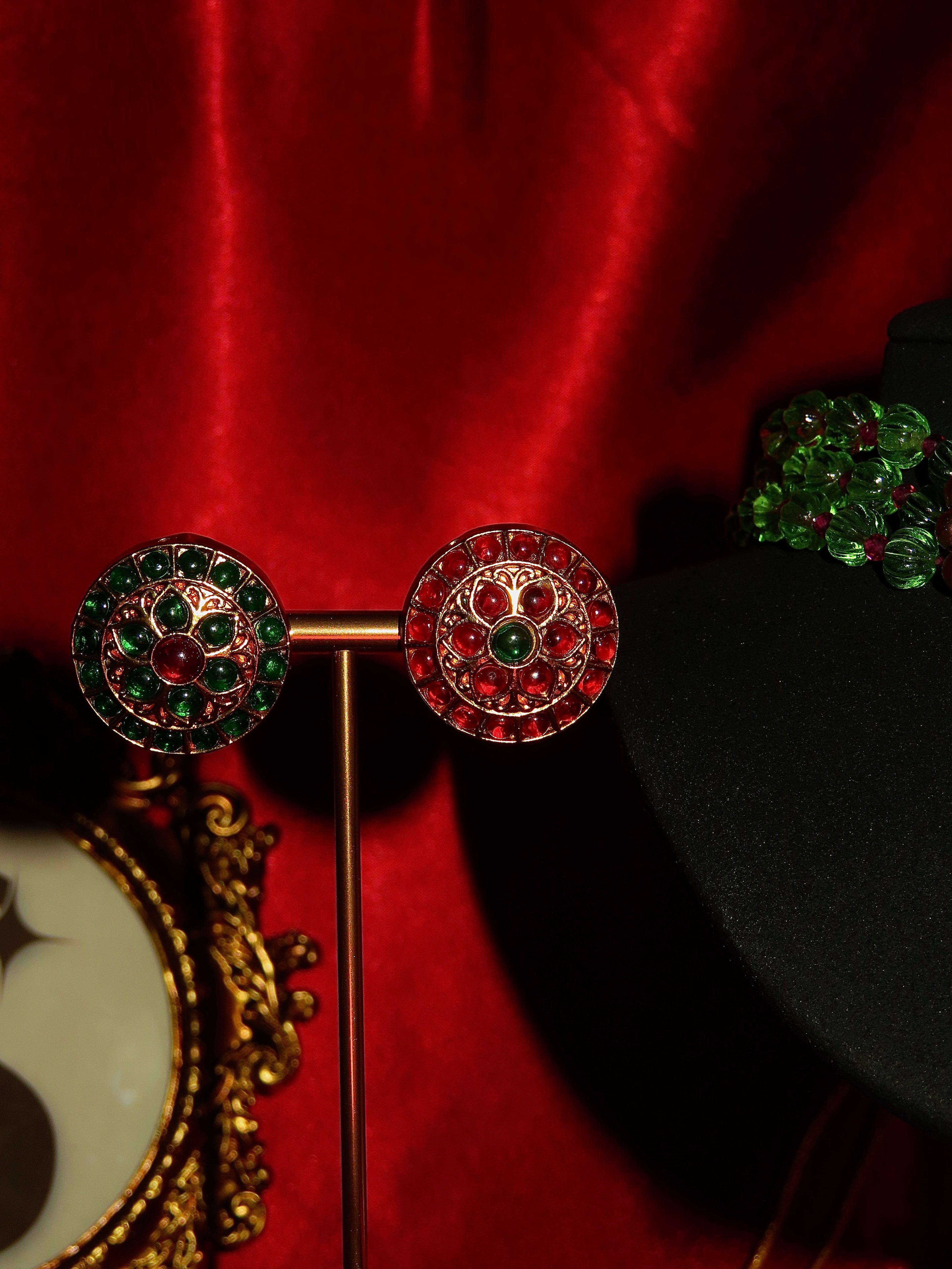 Riyana Kundan Beaded Choker Set