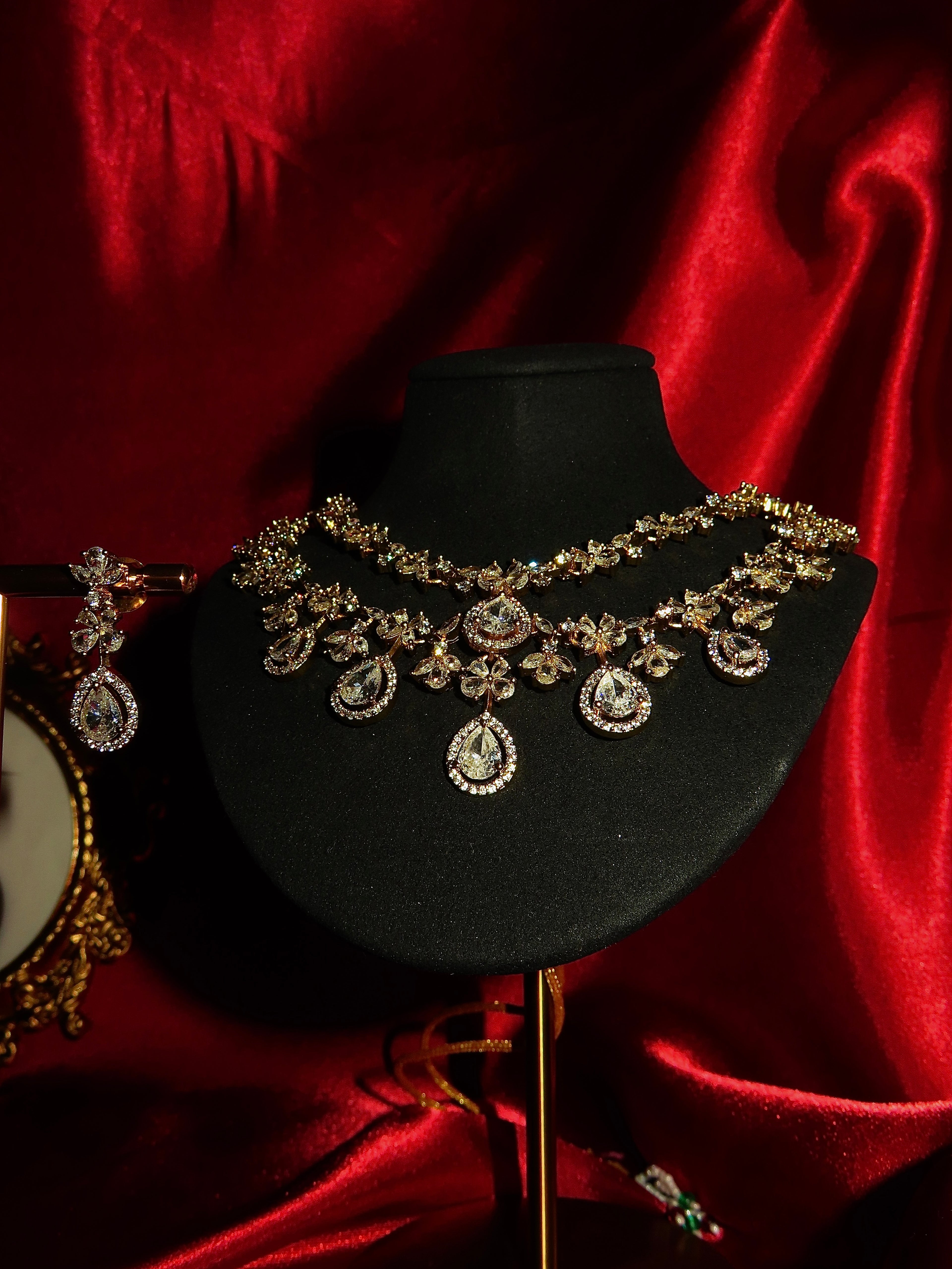 Altair Kundan Necklace Set