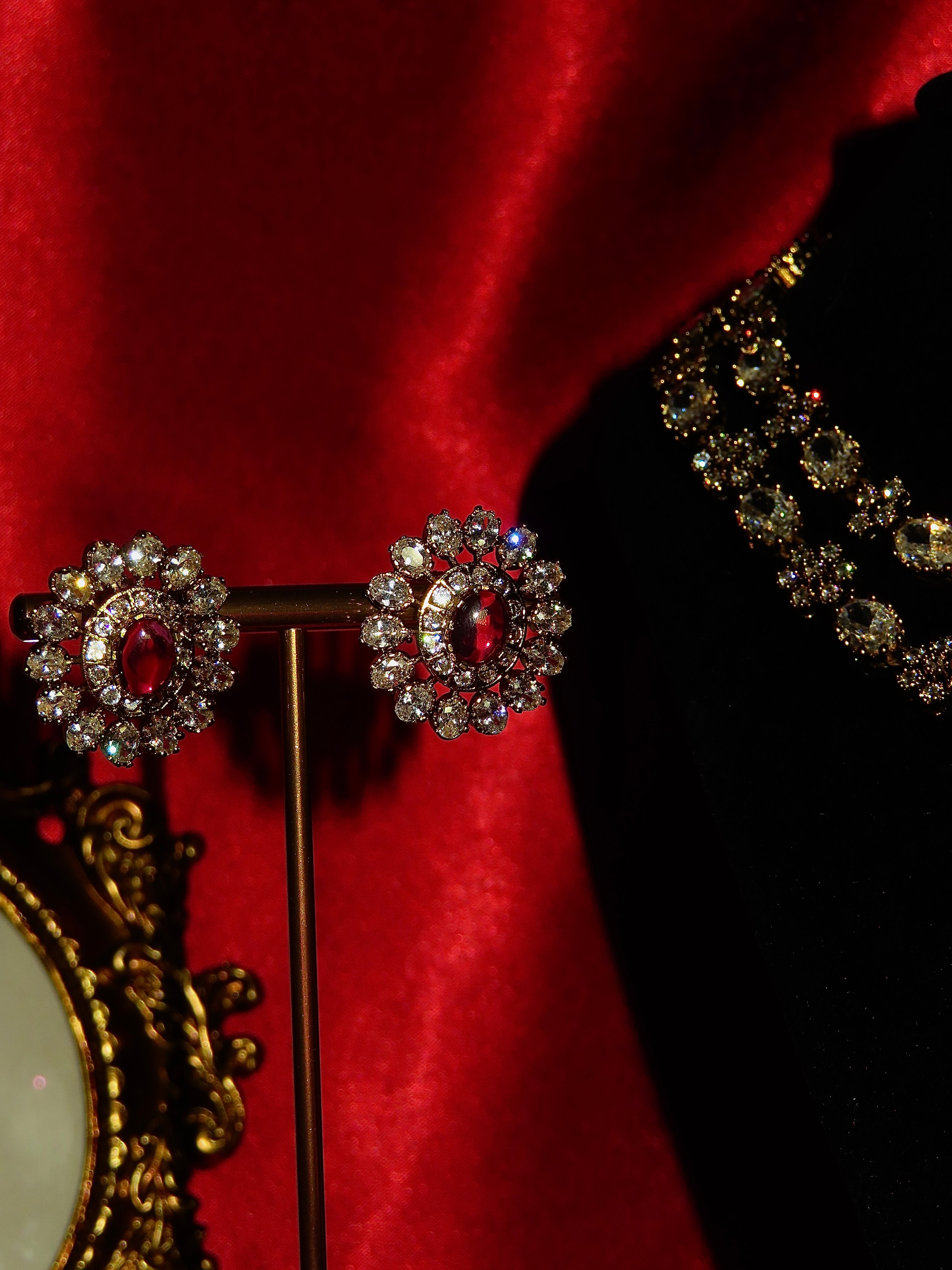 Nerina Floral 2 Layer Necklace Set