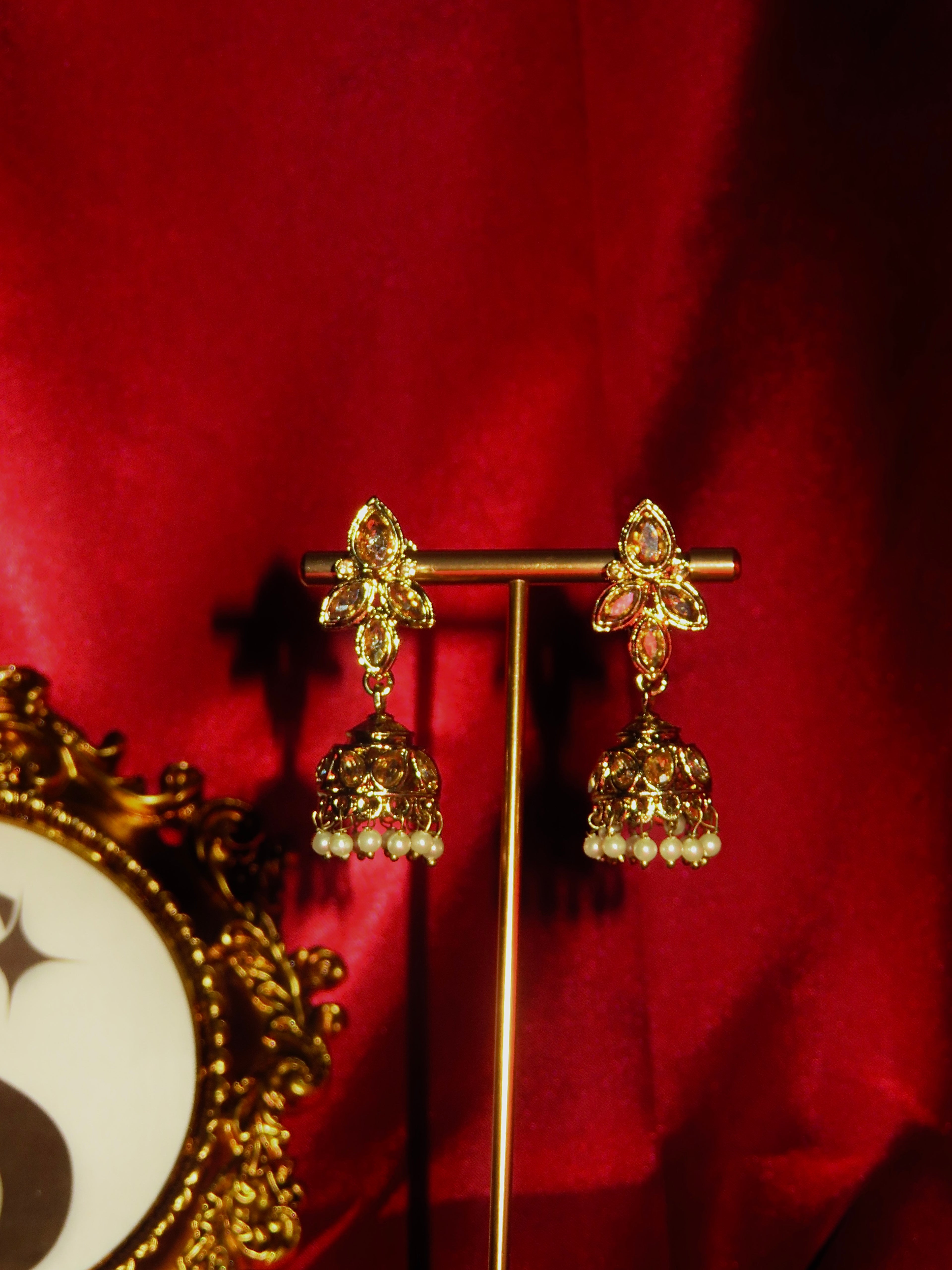 Sirius Earring - Kundan Jhumka