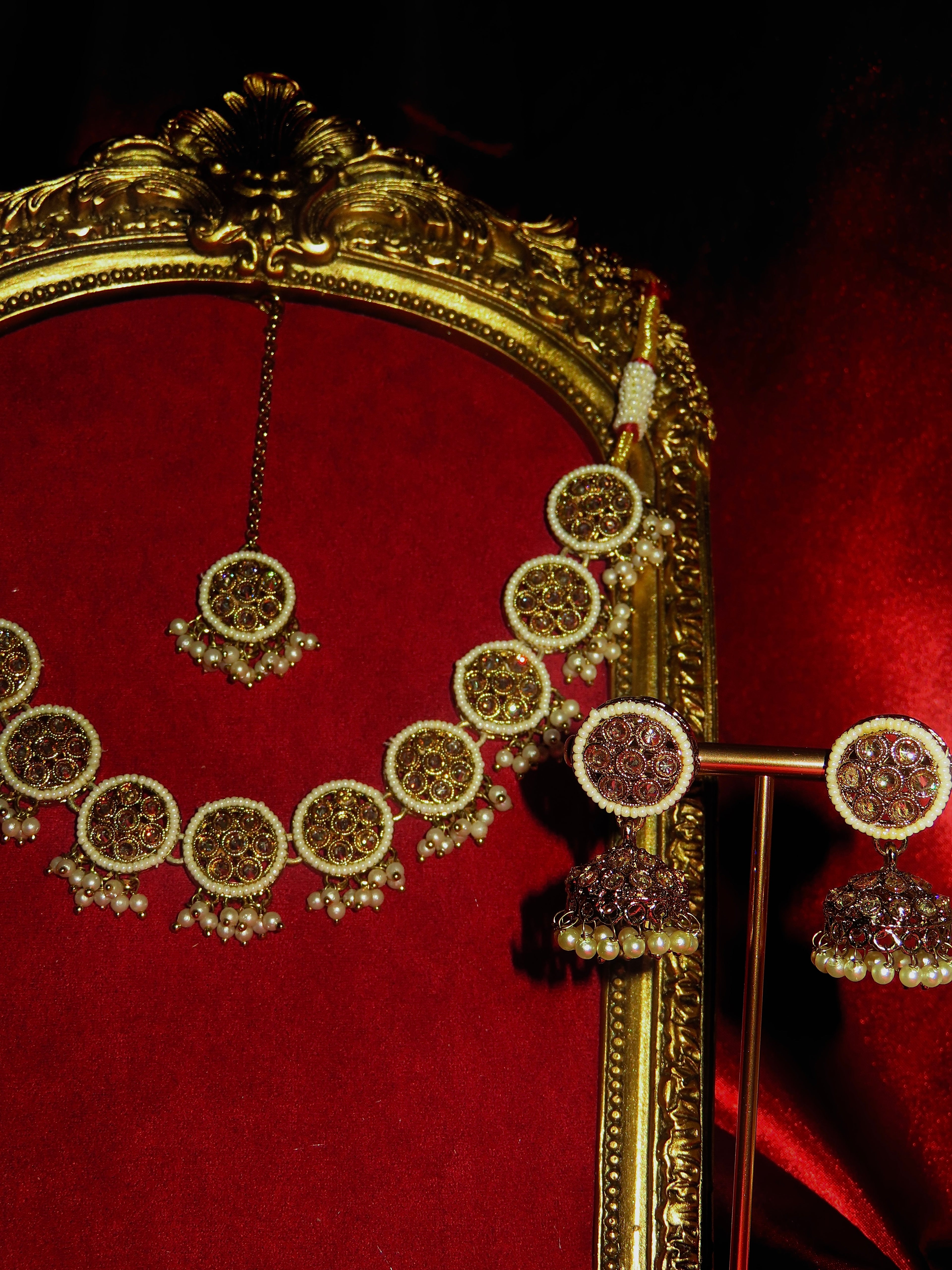 Orion Polki Pearl Necklace Set