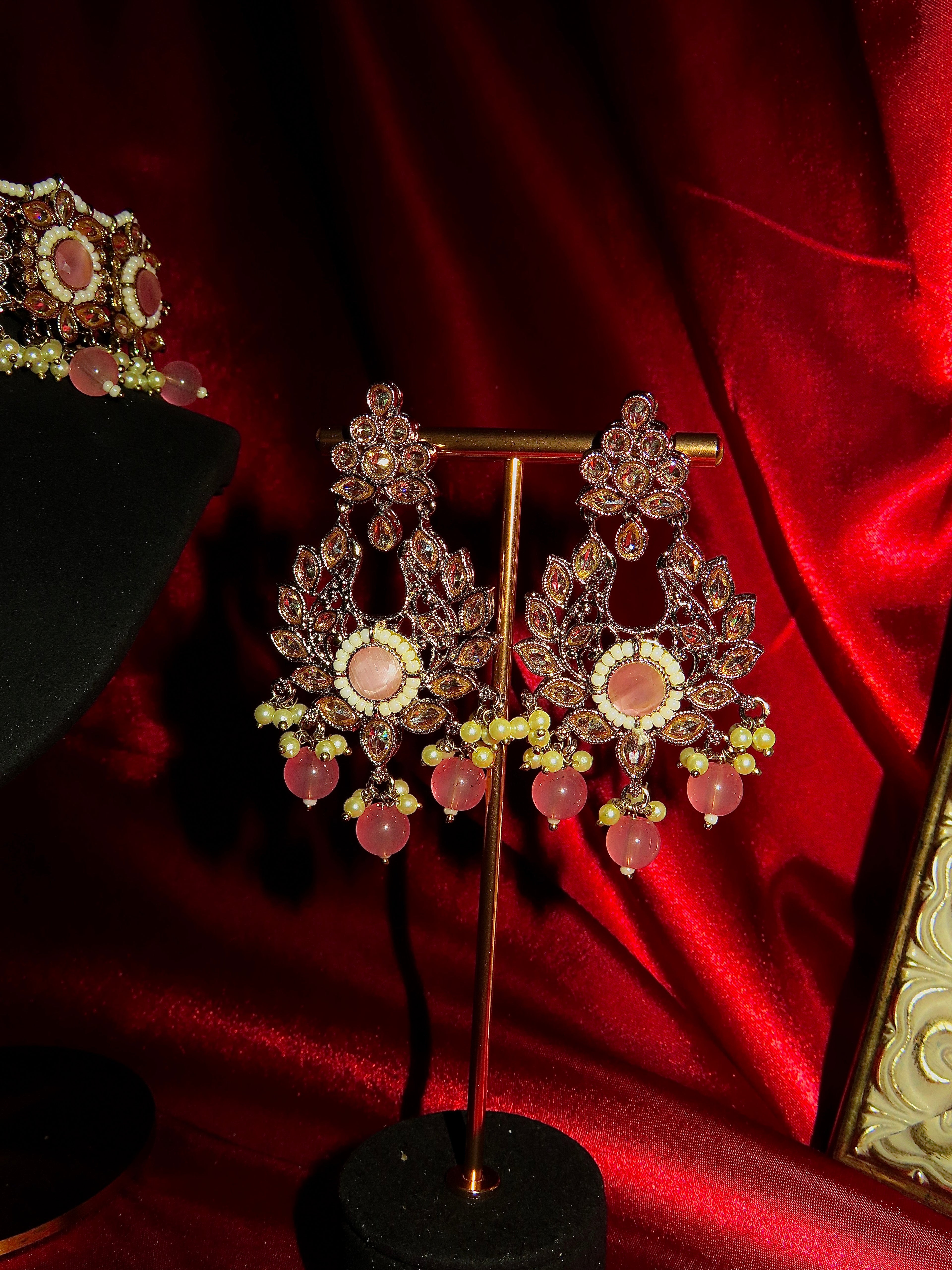 Callisto Polki Necklace Set
