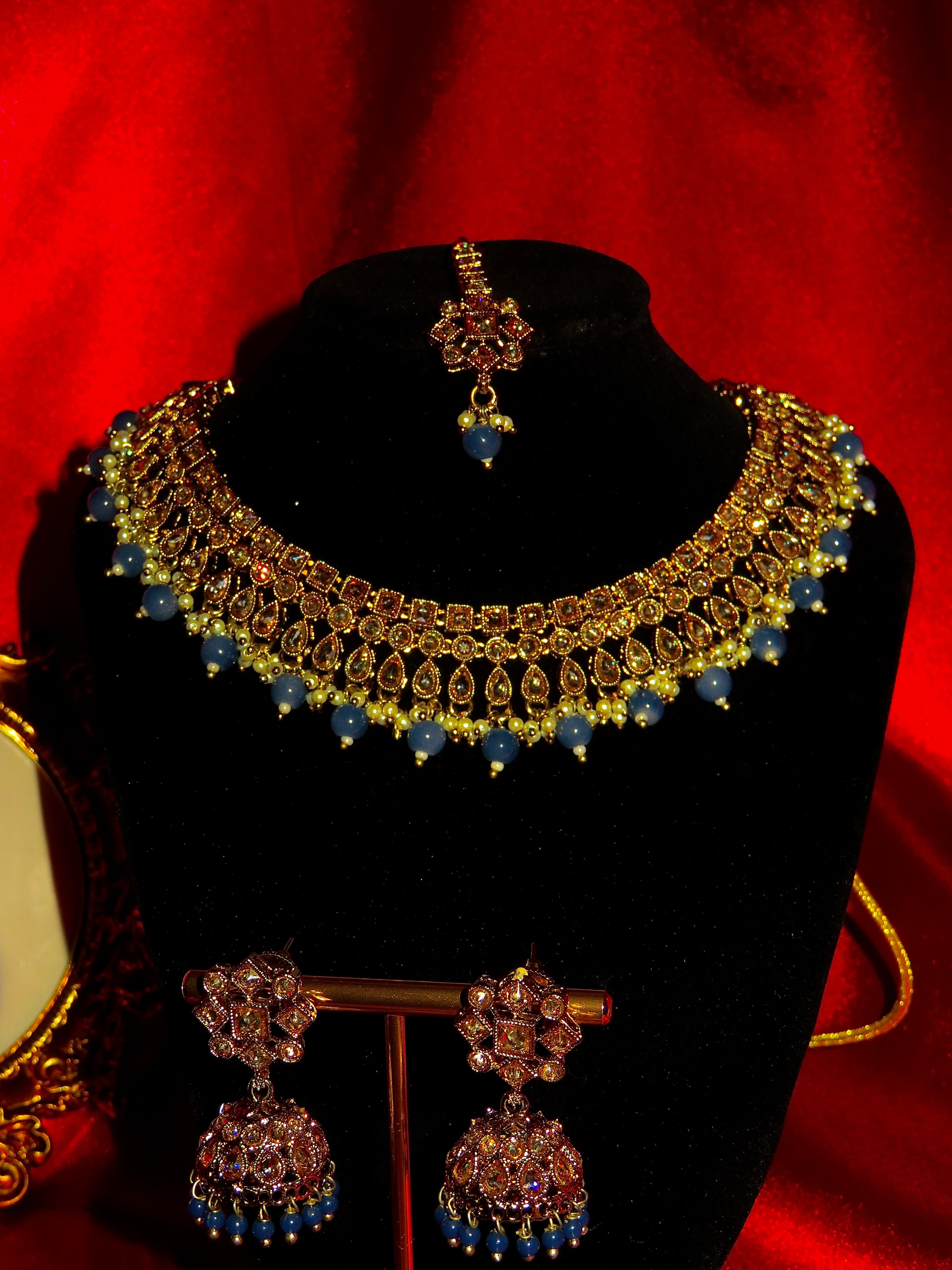 Cyra Polki Necklace Set