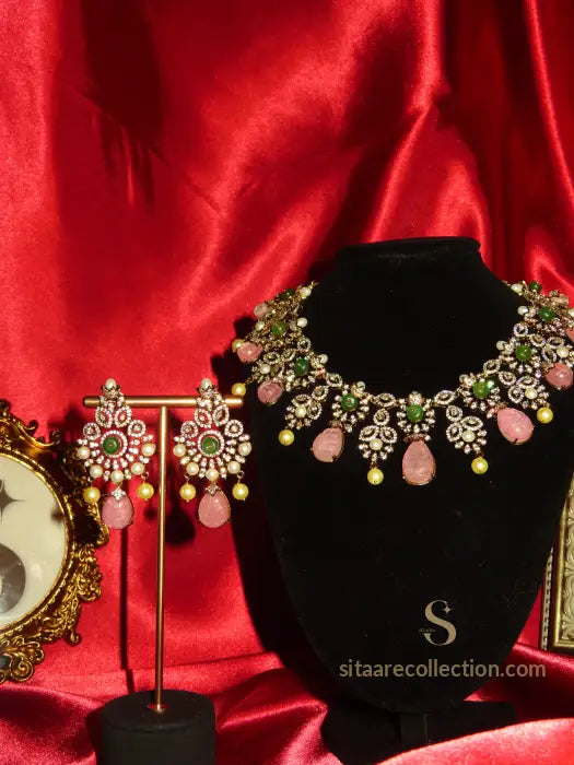 Bellatrix Floral Choker Set Necklace 2 pc Set