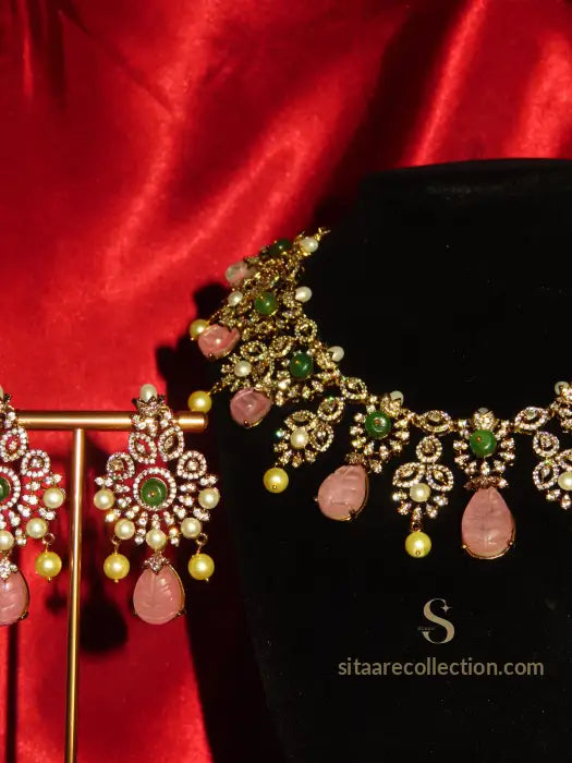 Bellatrix Floral Choker Set Necklace 2 pc Set